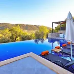 Saribelen Village 2 Bedroom Vilă *